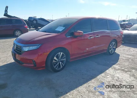 2022 Honda Odyssey Touring z USA, uszkodzony, nr VIN 5FNRL6H82NB018231